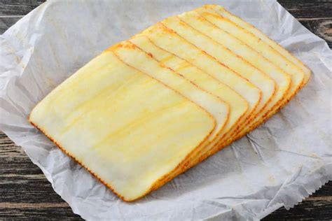 9 Best Muenster Cheese Substitutes For Your Recipes