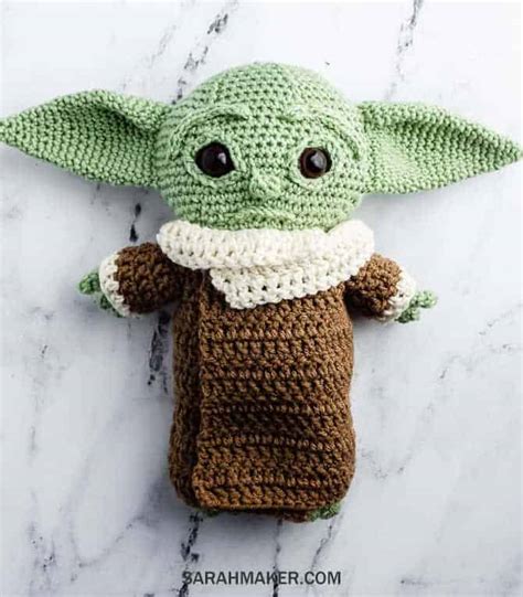 9 Crochet Baby Yoda Patterns – Cute Baby Alien Toys