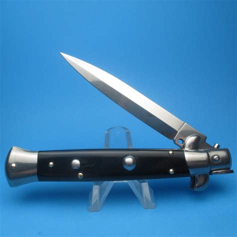 9 Italian Stiletto Switchblades - My Switchblade