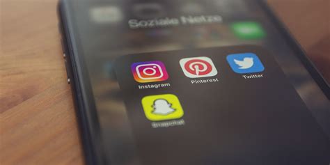 9 Things to Consider Before Deleting Your Social Media Accounts - MUO