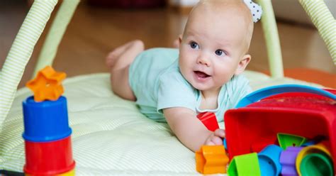9 aylık bebek oyuncak öneri
