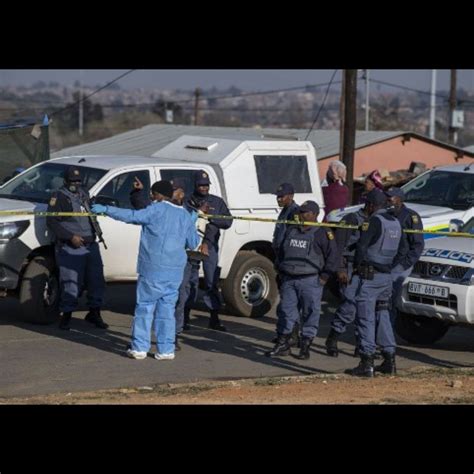 9 suspects killed in shootout with South African police