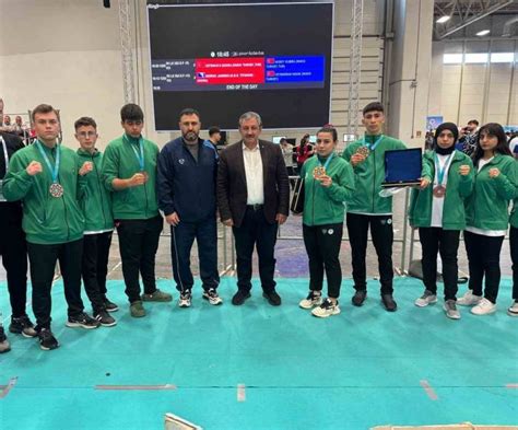 9. ULUSLARARASI Kick Boks. 