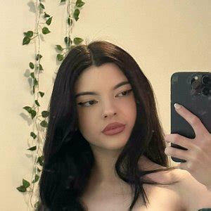 In-Demand Kiara Advani Inspired Bridal Set