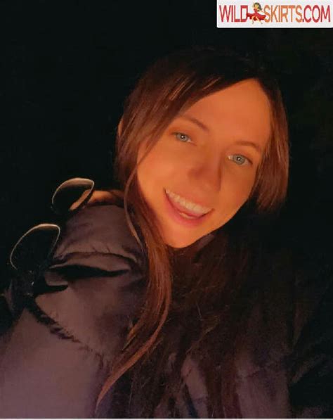 In-Demand Kiara Advani Inspired Bridal Set