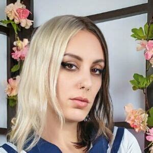 In-Demand Kiara Advani Inspired Bridal Set