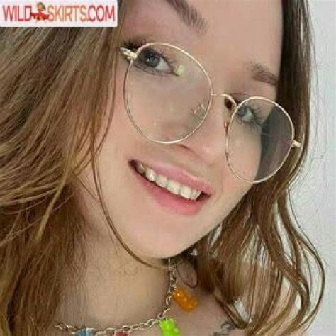 In-Demand Kiara Advani Inspired Bridal Set