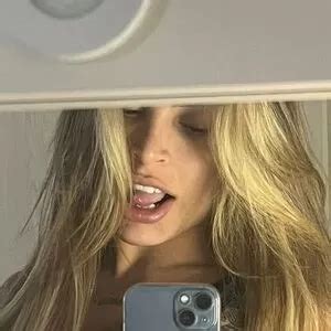 In-Demand Kiara Advani Inspired Bridal Set