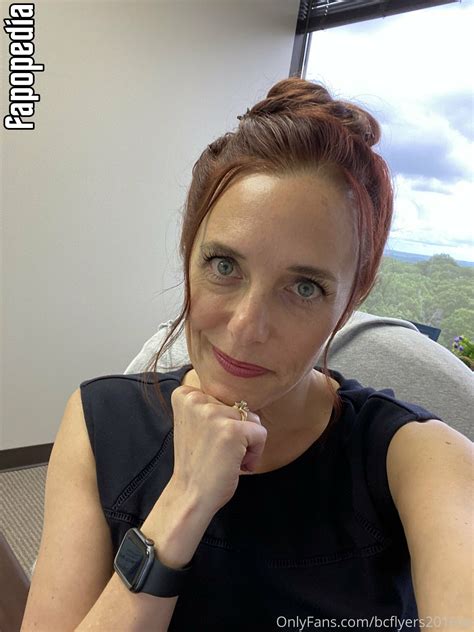 In-Demand Kiara Advani Inspired Bridal Set