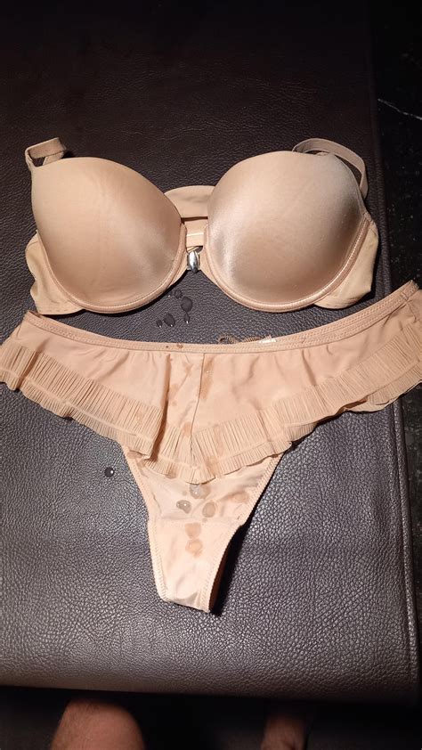 In-Demand Kiara Advani Inspired Bridal Set