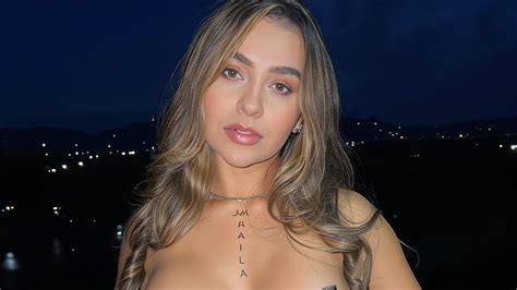 In-Demand Kiara Advani Inspired Bridal Set