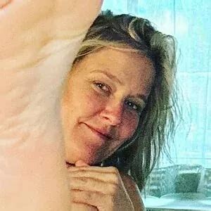 In-Demand Kiara Advani Inspired Bridal Set