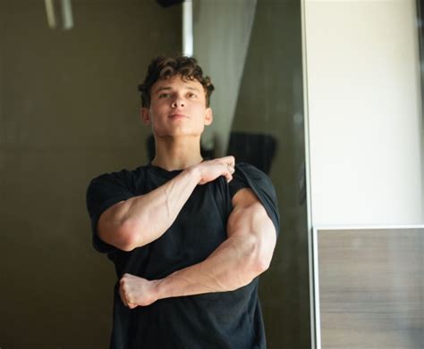 In-Demand Kiara Advani Inspired Bridal Set