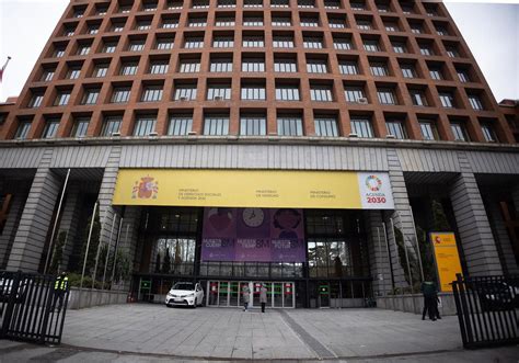 In-Demand Kiara Advani Inspired Bridal Set