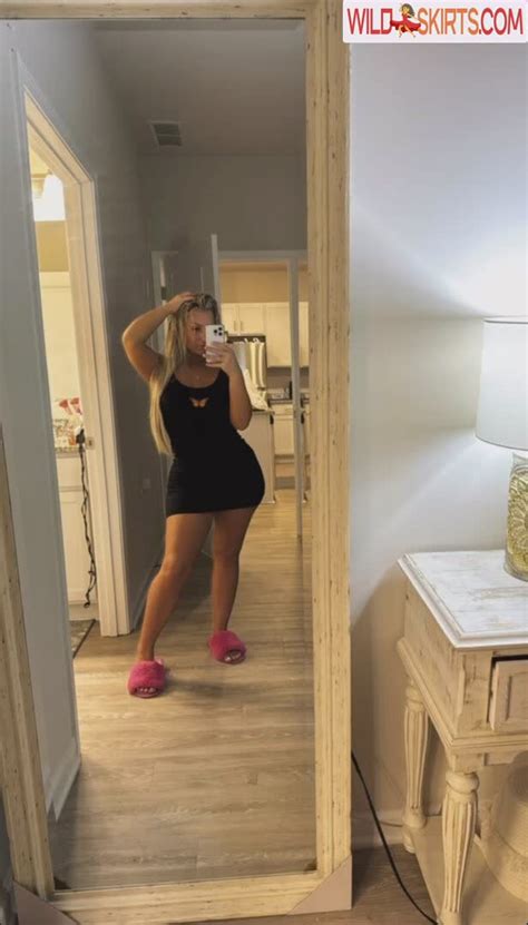 In-Demand Kiara Advani Inspired Bridal Set