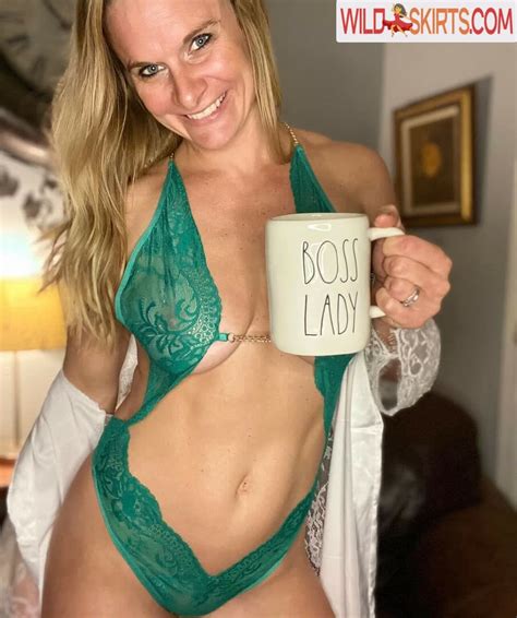 In-Demand Kiara Advani Inspired Bridal Set