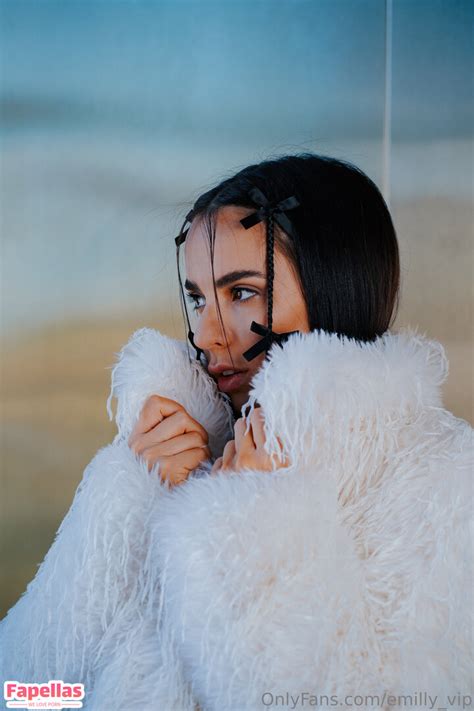 In-Demand Kiara Advani Inspired Bridal Set