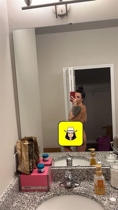 In-Demand Kiara Advani Inspired Bridal Set