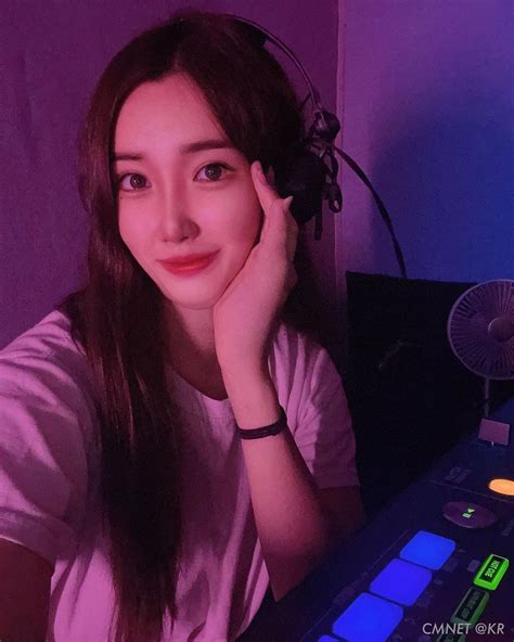 In-Demand Kiara Advani Inspired Bridal Set