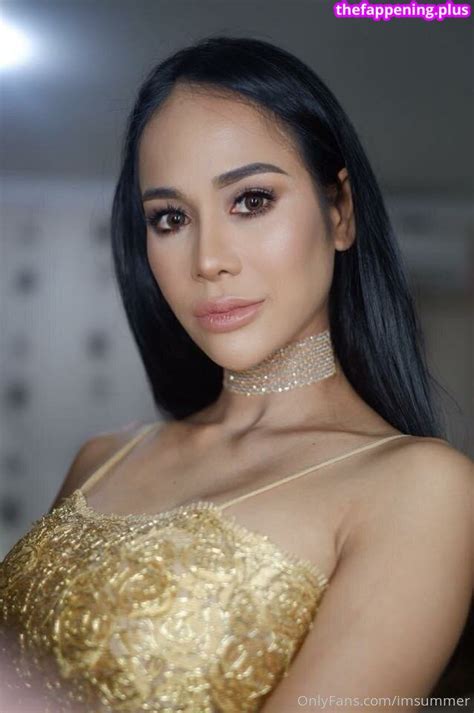 In-Demand Kiara Advani Inspired Bridal Set