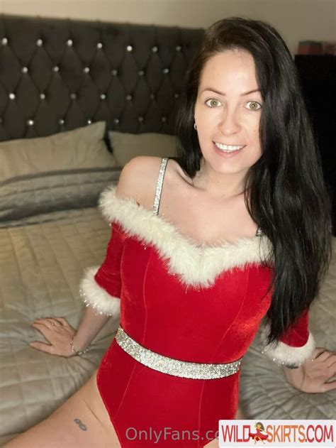 In-Demand Kiara Advani Inspired Bridal Set