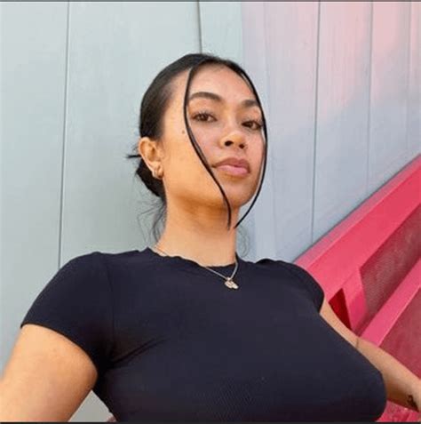 In-Demand Kiara Advani Inspired Bridal Set