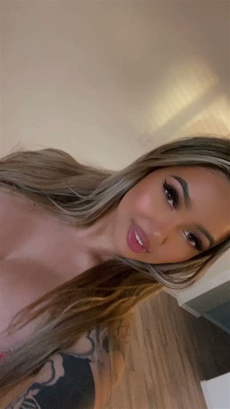 In-Demand Kiara Advani Inspired Bridal Set