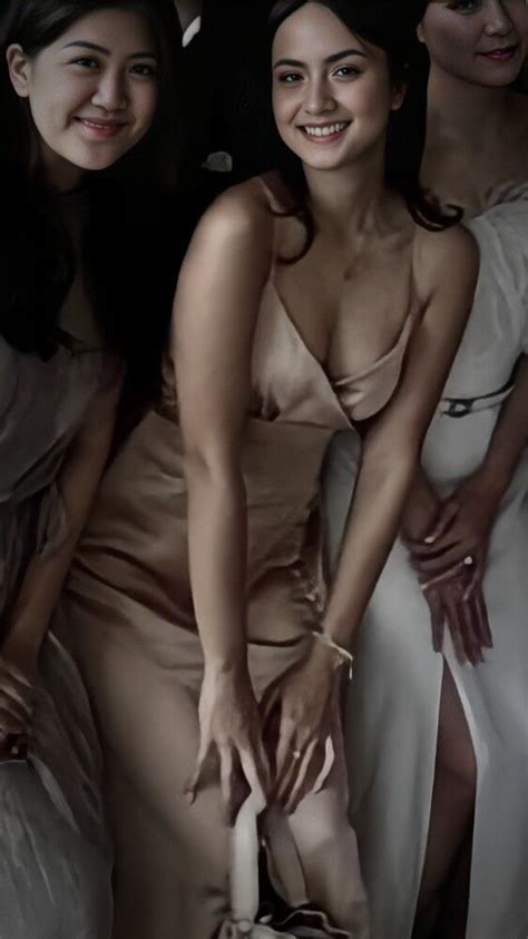 In-Demand Kiara Advani Inspired Bridal Set