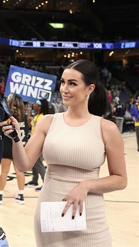 In-Demand Kiara Advani Inspired Bridal Set