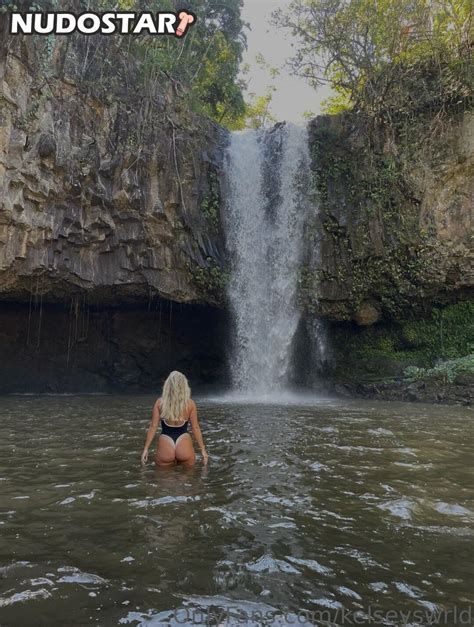 In-Demand Kiara Advani Inspired Bridal Set