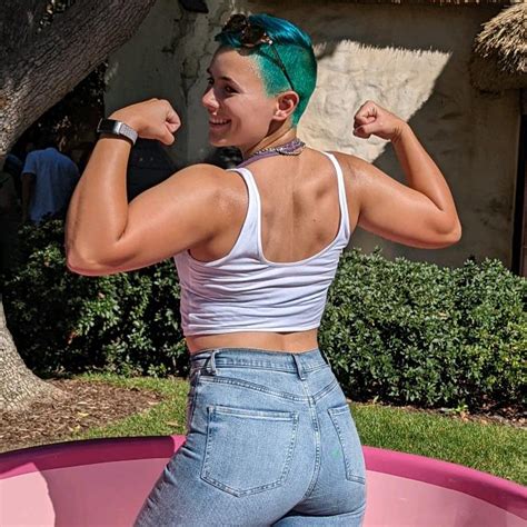 In-Demand Kiara Advani Inspired Bridal Set