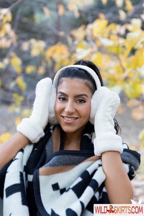 In-Demand Kiara Advani Inspired Bridal Set