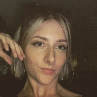 In-Demand Kiara Advani Inspired Bridal Set