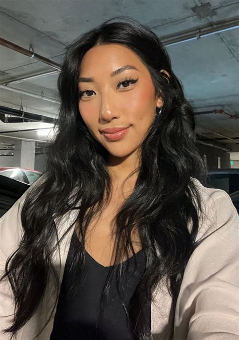 In-Demand Kiara Advani Inspired Bridal Set