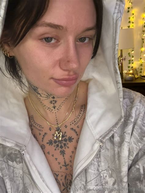 In-Demand Kiara Advani Inspired Bridal Set