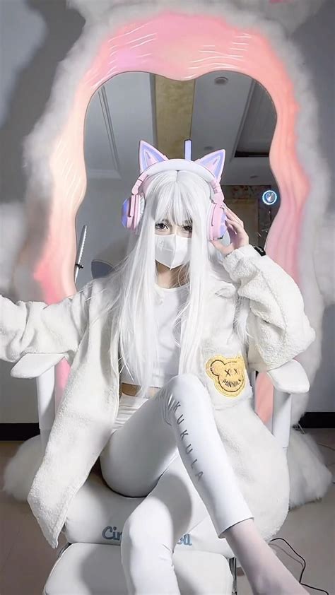 In-Demand Kiara Advani Inspired Bridal Set