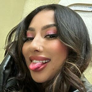 In-Demand Kiara Advani Inspired Bridal Set