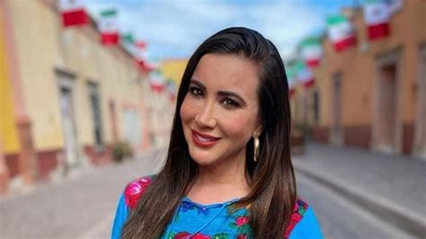 In-Demand Kiara Advani Inspired Bridal Set