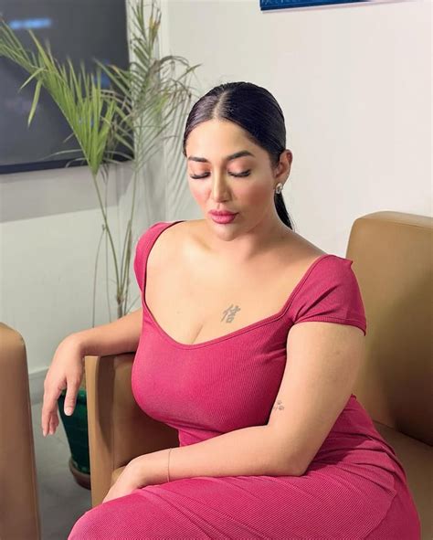 In-Demand Kiara Advani Inspired Bridal Set