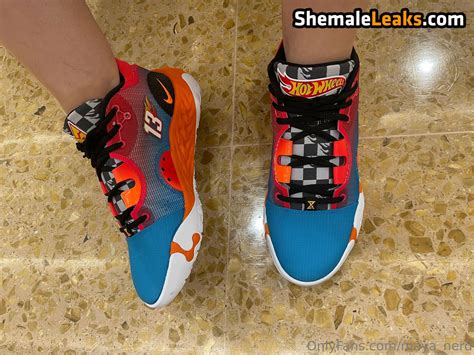 In-Demand Kiara Advani Inspired Bridal Set