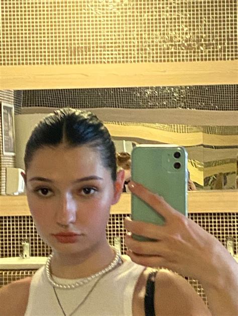 In-Demand Kiara Advani Inspired Bridal Set