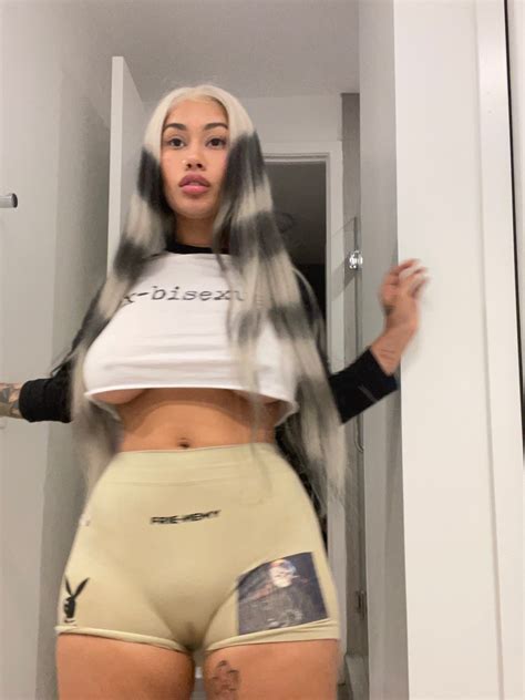 In-Demand Kiara Advani Inspired Bridal Set