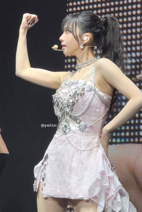 In-Demand Kiara Advani Inspired Bridal Set