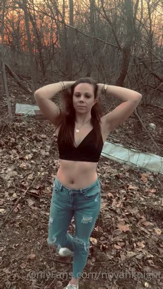 In-Demand Kiara Advani Inspired Bridal Set