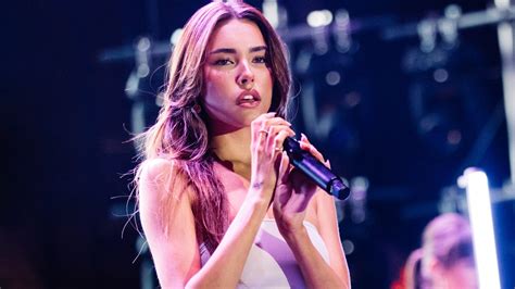 In-Demand Kiara Advani Inspired Bridal Set