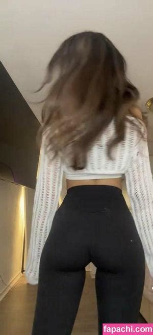 In-Demand Kiara Advani Inspired Bridal Set