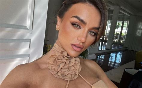 In-Demand Kiara Advani Inspired Bridal Set