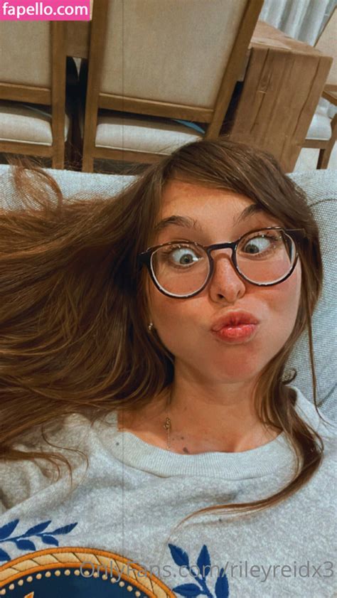 In-Demand Kiara Advani Inspired Bridal Set