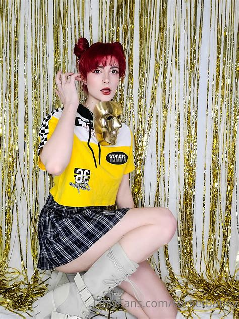 In-Demand Kiara Advani Inspired Bridal Set