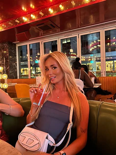 In-Demand Kiara Advani Inspired Bridal Set